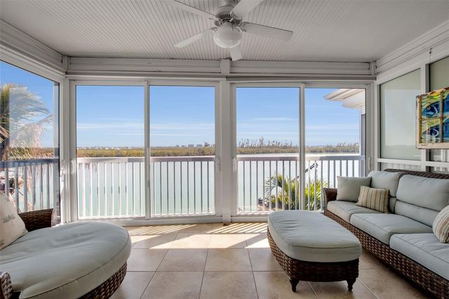 9203 MIDNIGHT PASS ROAD 2, Sarasota, FL 34242