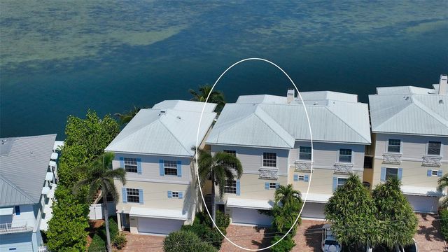 9203 MIDNIGHT PASS ROAD 2, Sarasota, FL 34242