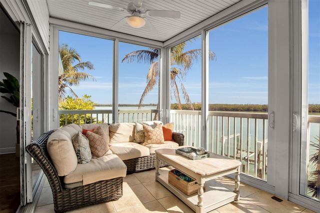 9203 MIDNIGHT PASS ROAD 2, Sarasota, FL 34242