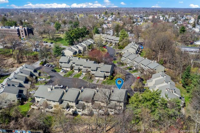 21 Tulip Tree Lane, Mamaroneck, NY 10543