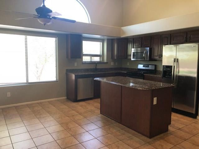 2352 S 162nd Lane, Goodyear, AZ 85338