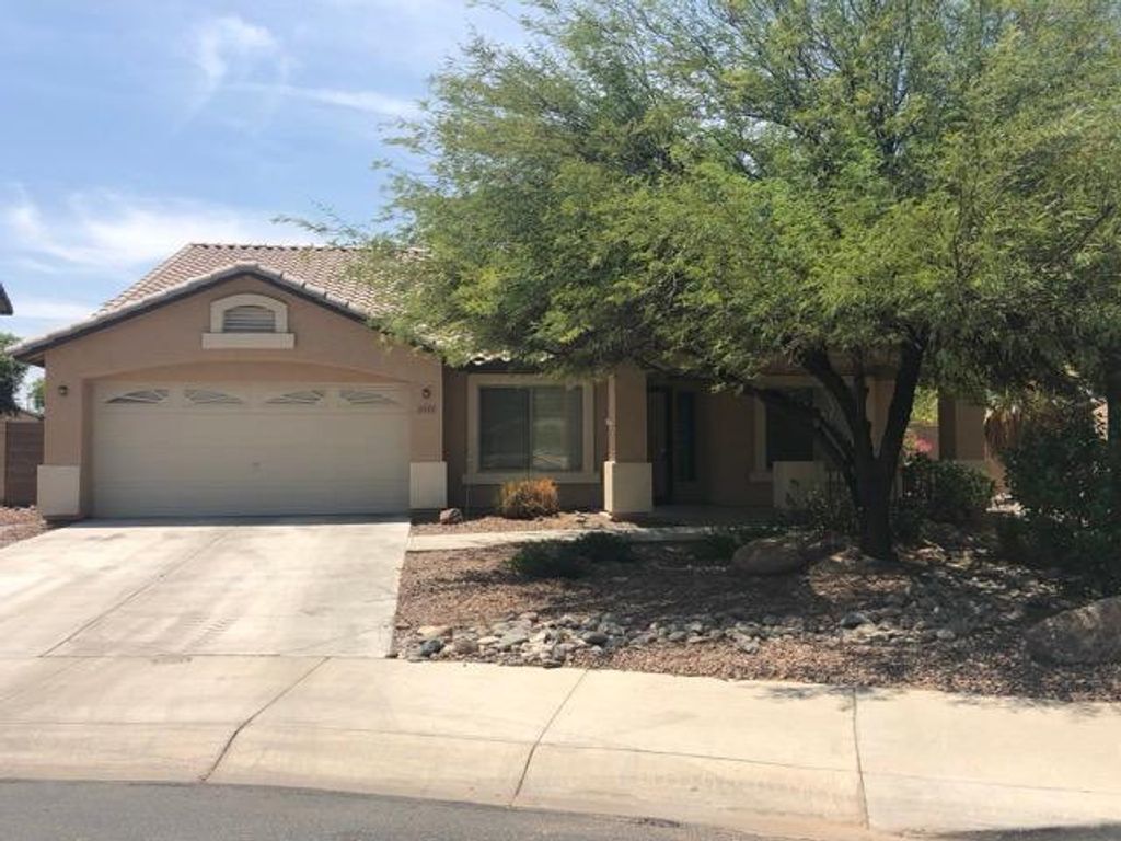 2352 S 162nd Lane, Goodyear, AZ 85338
