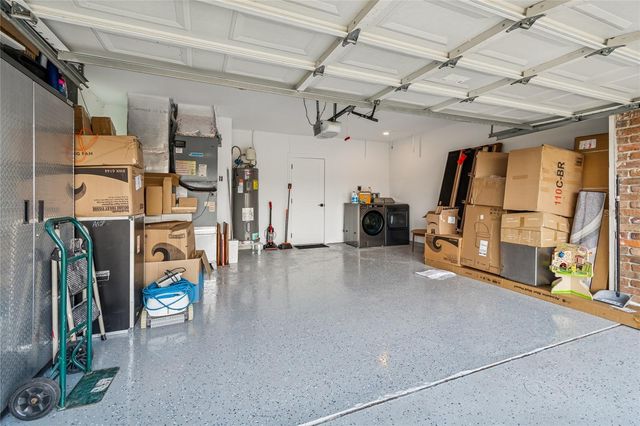 8722 HICKORYWOOD LANE, Tampa, FL 33615