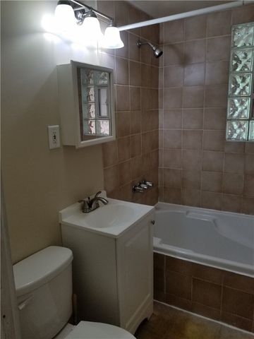 3422-3424 Fleming Ave, Marshall Shadeland, PA 15212