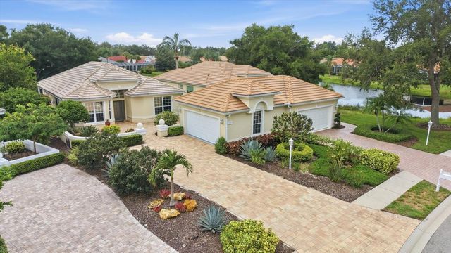 7235 KENSINGTON COURT, University Park, FL 34201