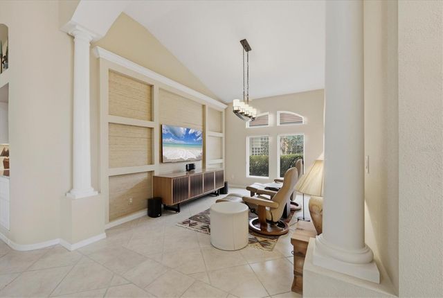 7235 KENSINGTON COURT, University Park, FL 34201