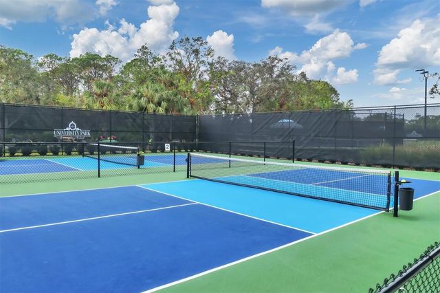 7235 KENSINGTON COURT, University Park, FL 34201