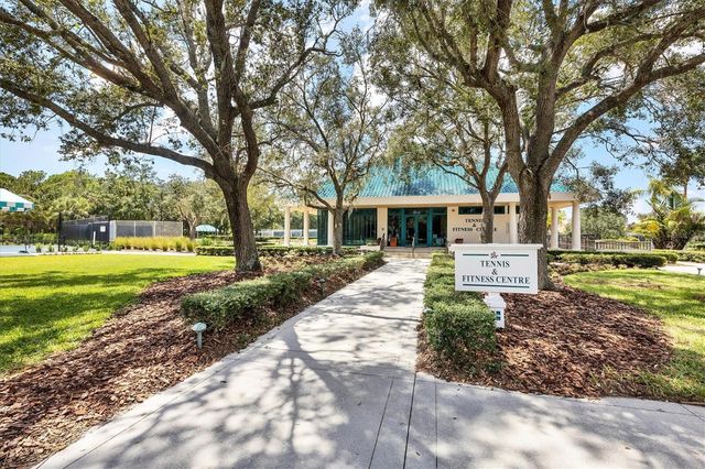 7235 KENSINGTON COURT, University Park, FL 34201