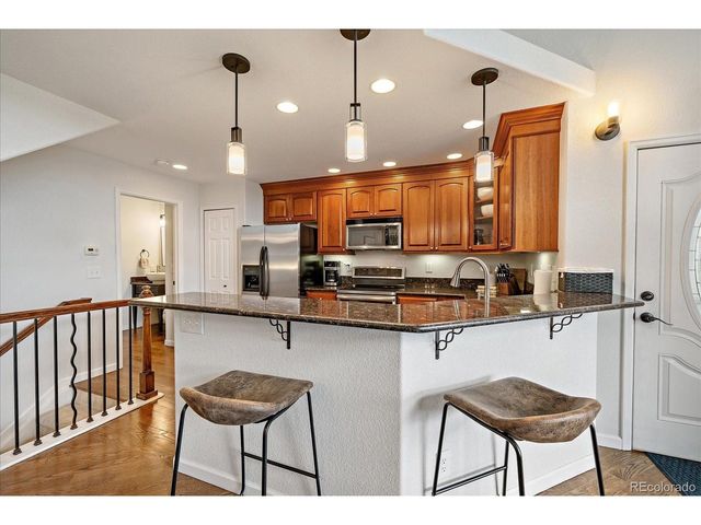 6737 W Yale Ave, Lakewood, CO 80227