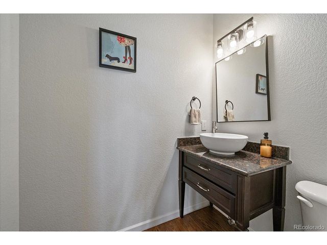 6737 W Yale Ave, Lakewood, CO 80227