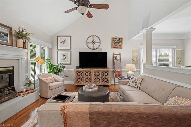 105 Saint Mary Drive, Kernersville, NC 27284