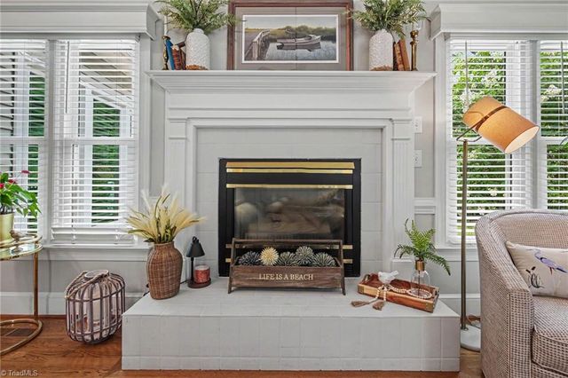 105 Saint Mary Drive, Kernersville, NC 27284