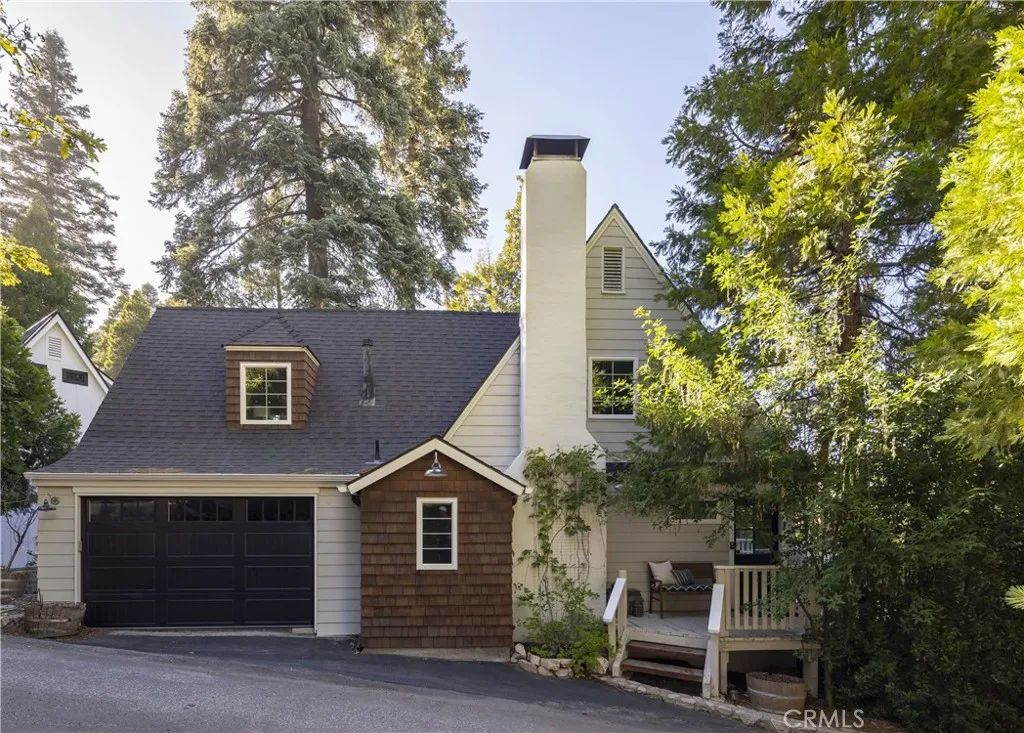 27780 Lakes Edge Road, Lake Arrowhead, CA 92352