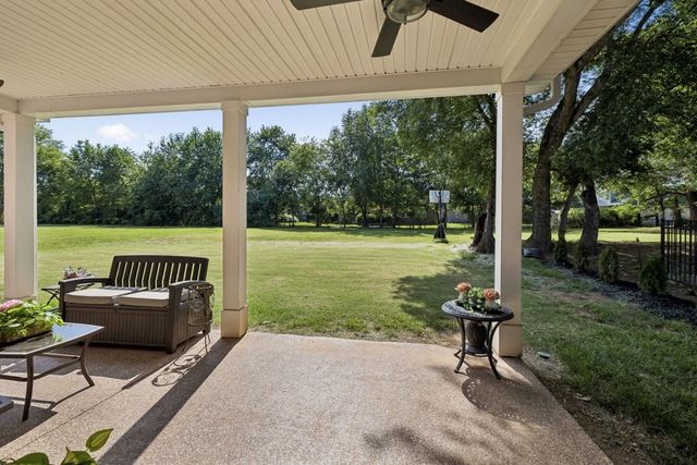 3033 Pomoa Pl, Murfreesboro, TN 37130