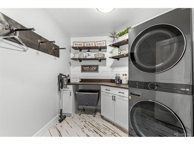 32335 Legacy Ridge St, Elizabeth, CO 80107