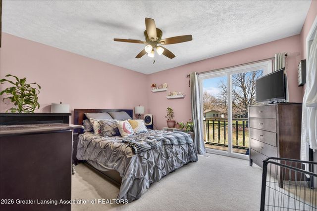 1011 Old Erin Way, Lansing, MI 48917