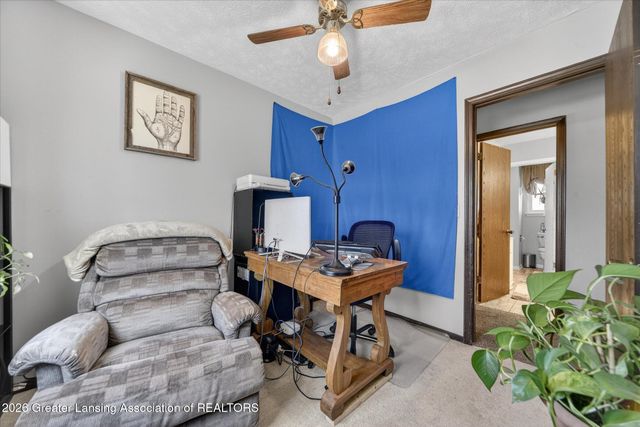 1011 Old Erin Way, Lansing, MI 48917