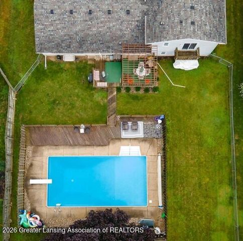 1011 Old Erin Way, Lansing, MI 48917