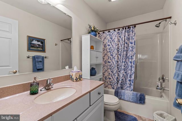 1838 MERIDIAN DR, Hagerstown, MD 21742