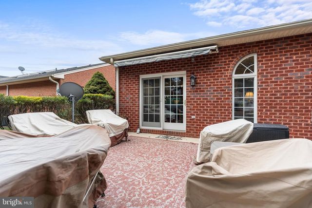 1838 MERIDIAN DR, Hagerstown, MD 21742