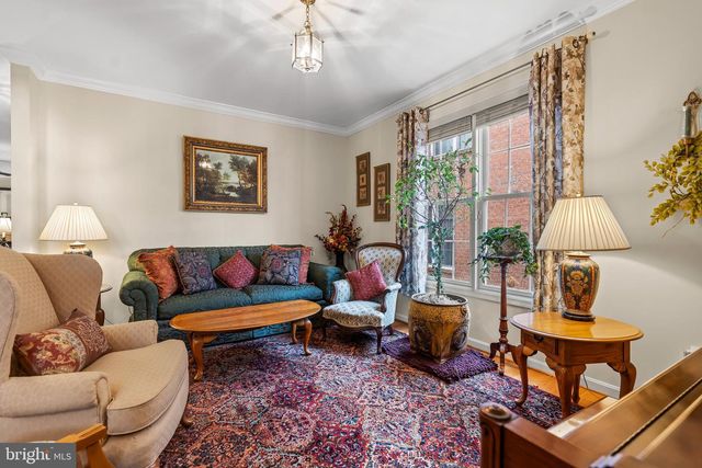 1838 MERIDIAN DR, Hagerstown, MD 21742