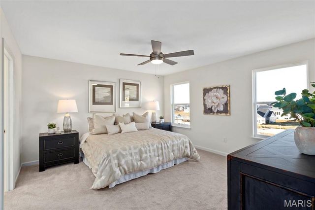 2 Royal II at River Bluffs Manors, Florissant, MO 63031