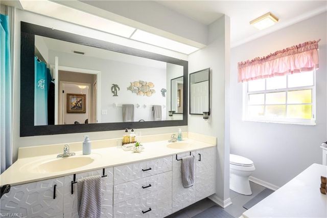 20864 Santorini WAY, North Fort Myers, FL 33917