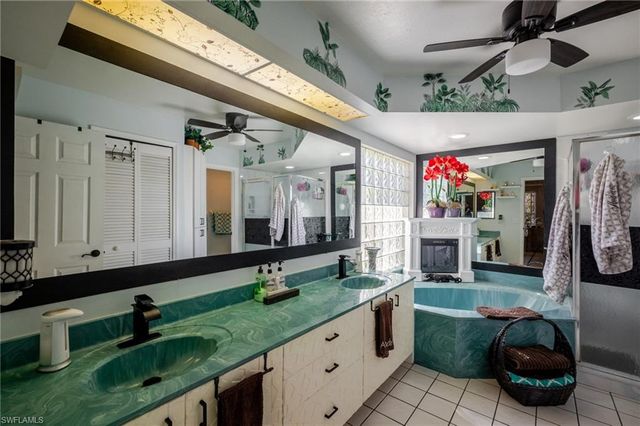 20864 Santorini WAY, North Fort Myers, FL 33917