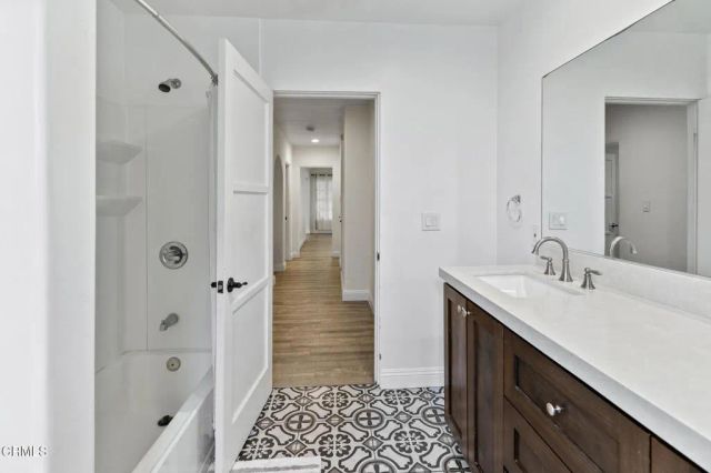1018 S Crescent Heights Boulevard, Los Angeles, CA 90035