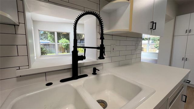 4227 PORPOISE DRIVE SE, St Petersburg, FL 33705