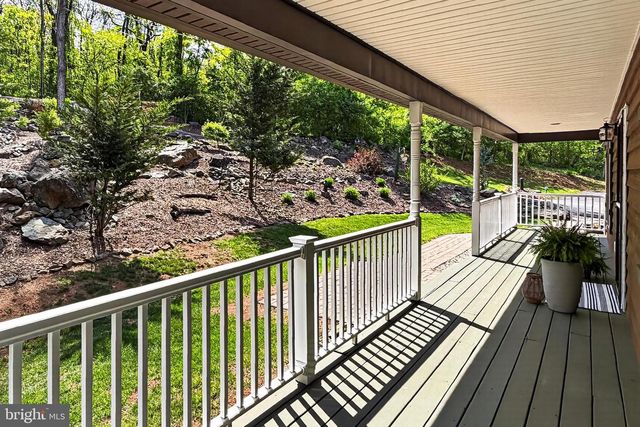 717 BRAGG DR, Front Royal, VA 22630