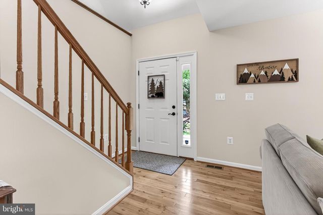 717 BRAGG DR, Front Royal, VA 22630