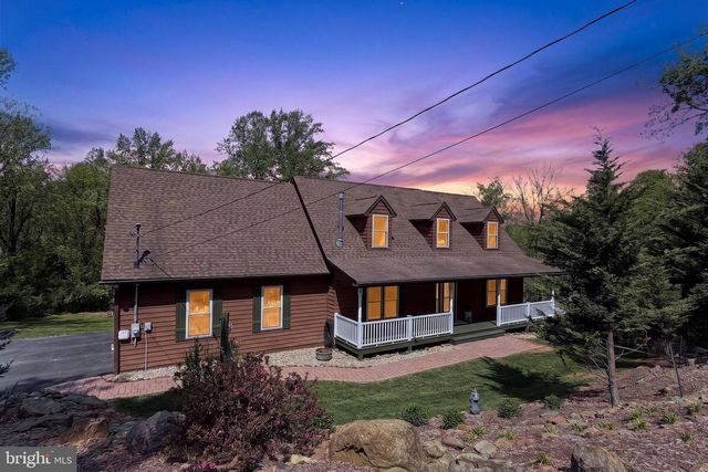 717 BRAGG DR, Front Royal, VA 22630