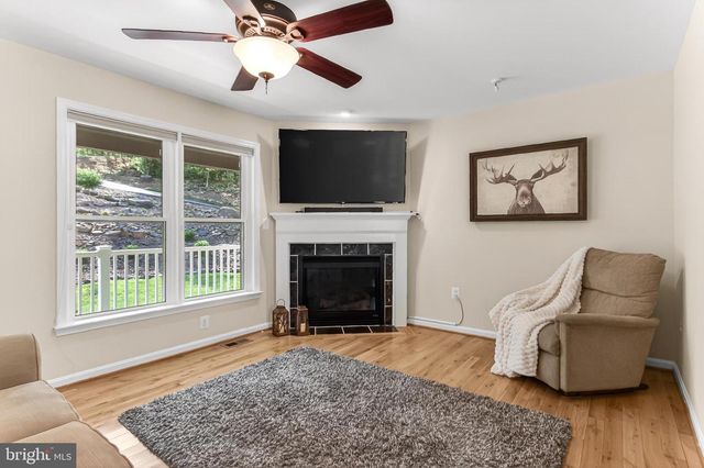 717 BRAGG DR, Front Royal, VA 22630