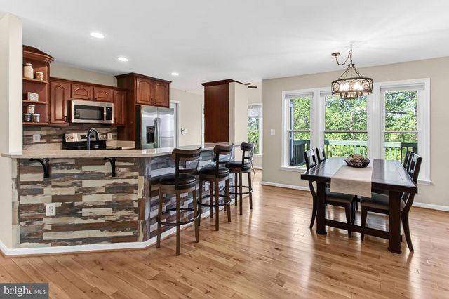 717 BRAGG DR, Front Royal, VA 22630