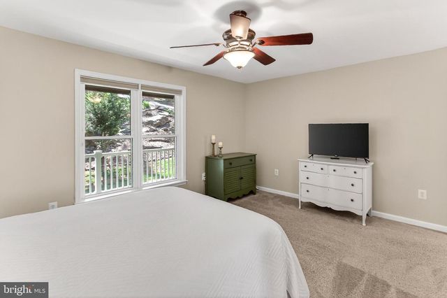717 BRAGG DR, Front Royal, VA 22630