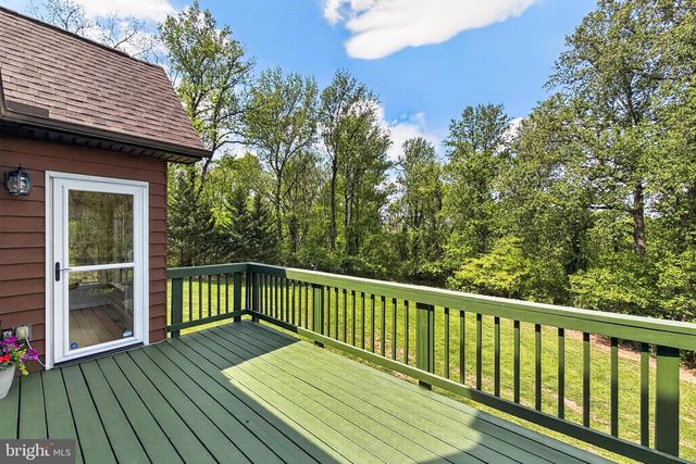 717 BRAGG DR, Front Royal, VA 22630