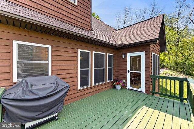 717 BRAGG DR, Front Royal, VA 22630