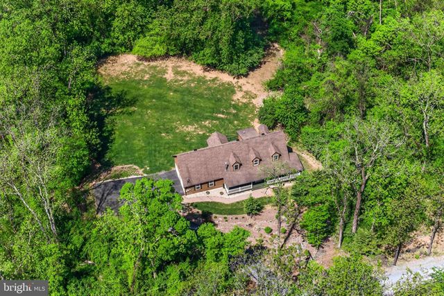 717 BRAGG DR, Front Royal, VA 22630