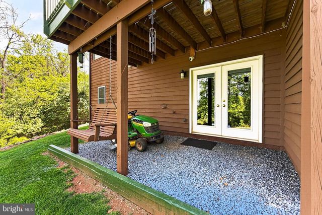 717 BRAGG DR, Front Royal, VA 22630