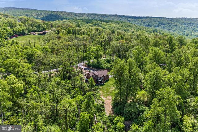 717 BRAGG DR, Front Royal, VA 22630