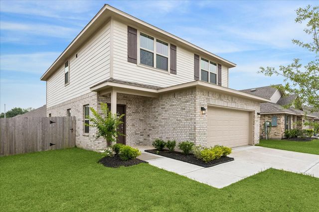 10 Greenbriar Loop, Angleton, TX 77515