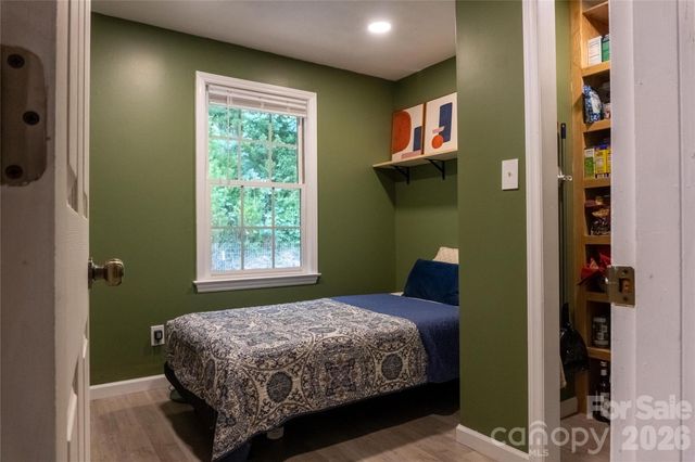 2408 Setzers Creek Road, Lenoir, NC 28645