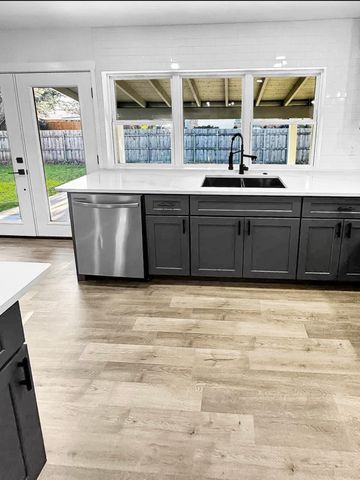 4138 Mayflower Drive, Garland, TX 75043