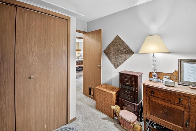 1639 C A Becker DRIVE, Racine, WI 53406