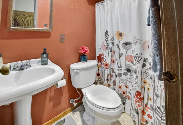 1639 C A Becker DRIVE, Racine, WI 53406