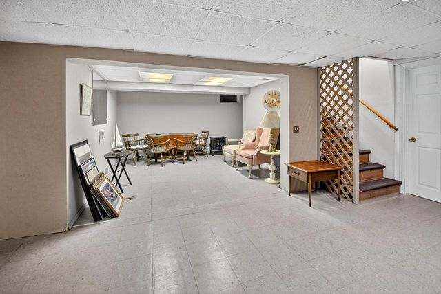 1639 C A Becker DRIVE, Racine, WI 53406