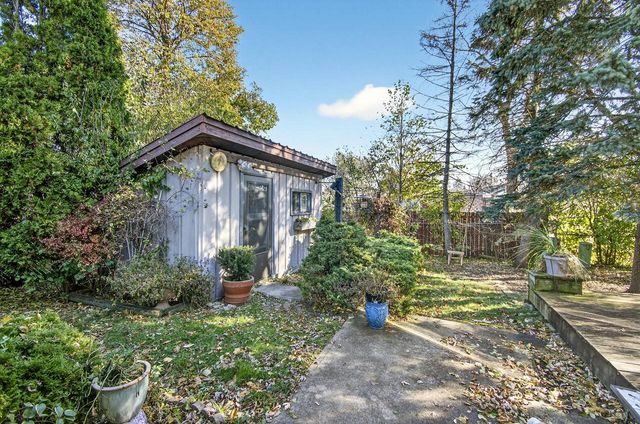 1639 C A Becker DRIVE, Racine, WI 53406