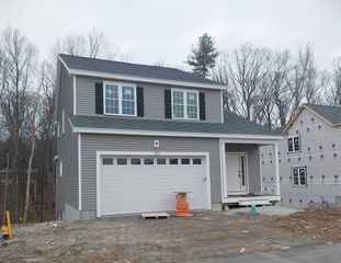197C Crownshield 16C, Uxbridge, MA 01569