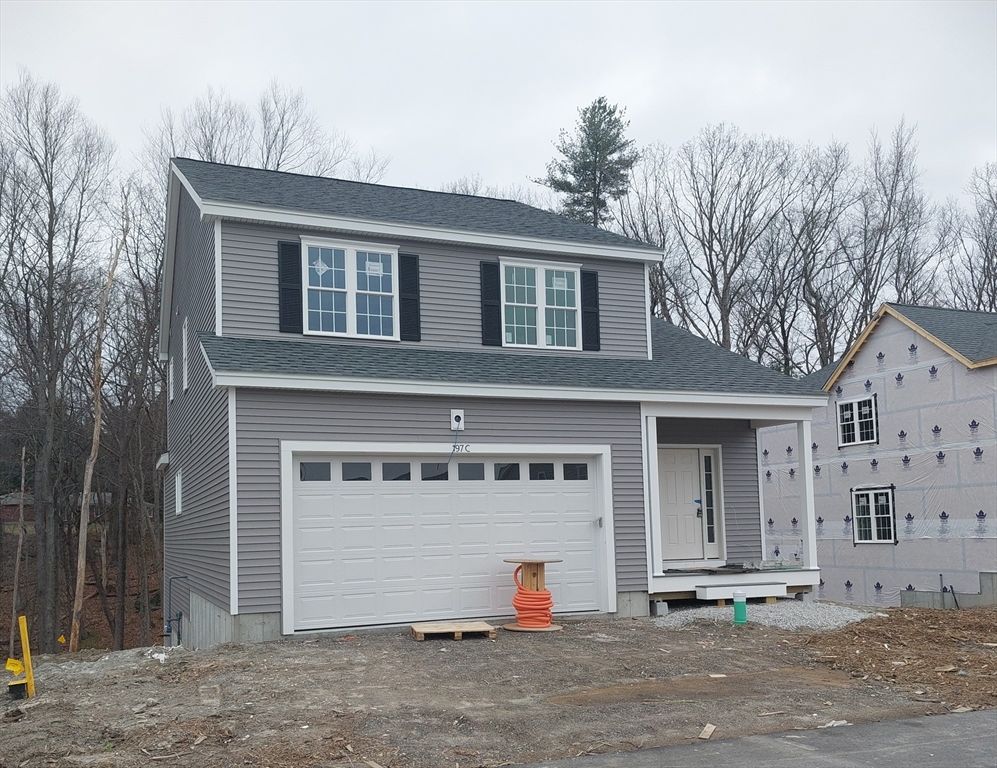 197C Crownshield 16C, Uxbridge, MA 01569